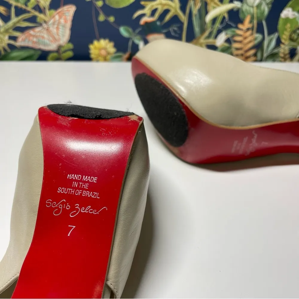 Red bottom nude leather pumps - Image 7