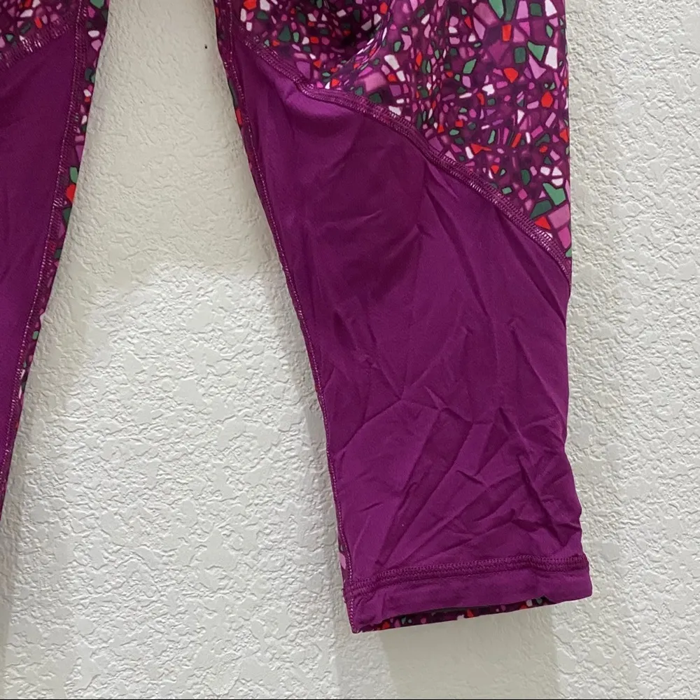 Lululemon Paradise Camo Real Quick Crop 6 - Image 10