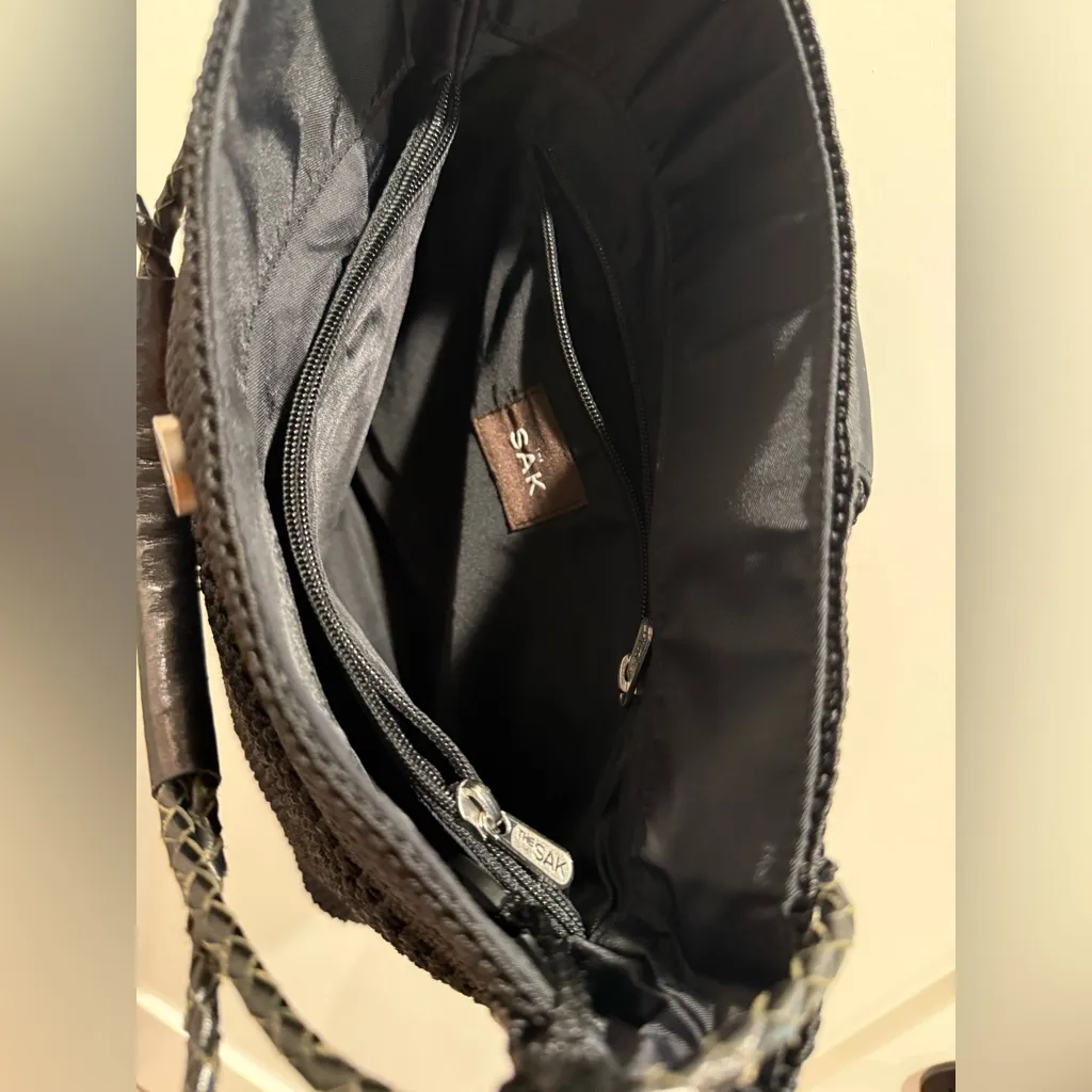 NWOT The Sak Black Crochet Shoulder Boho‎ Tote Bag - Image 6