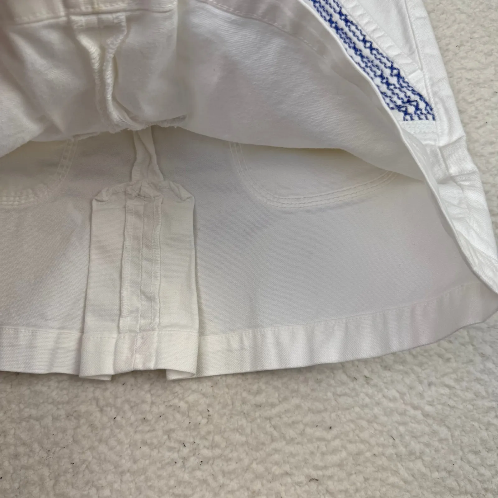 Citizens of Humanity Skirt Womens 27 White Embroidered Pockets Pleats USA‎ - Image 3