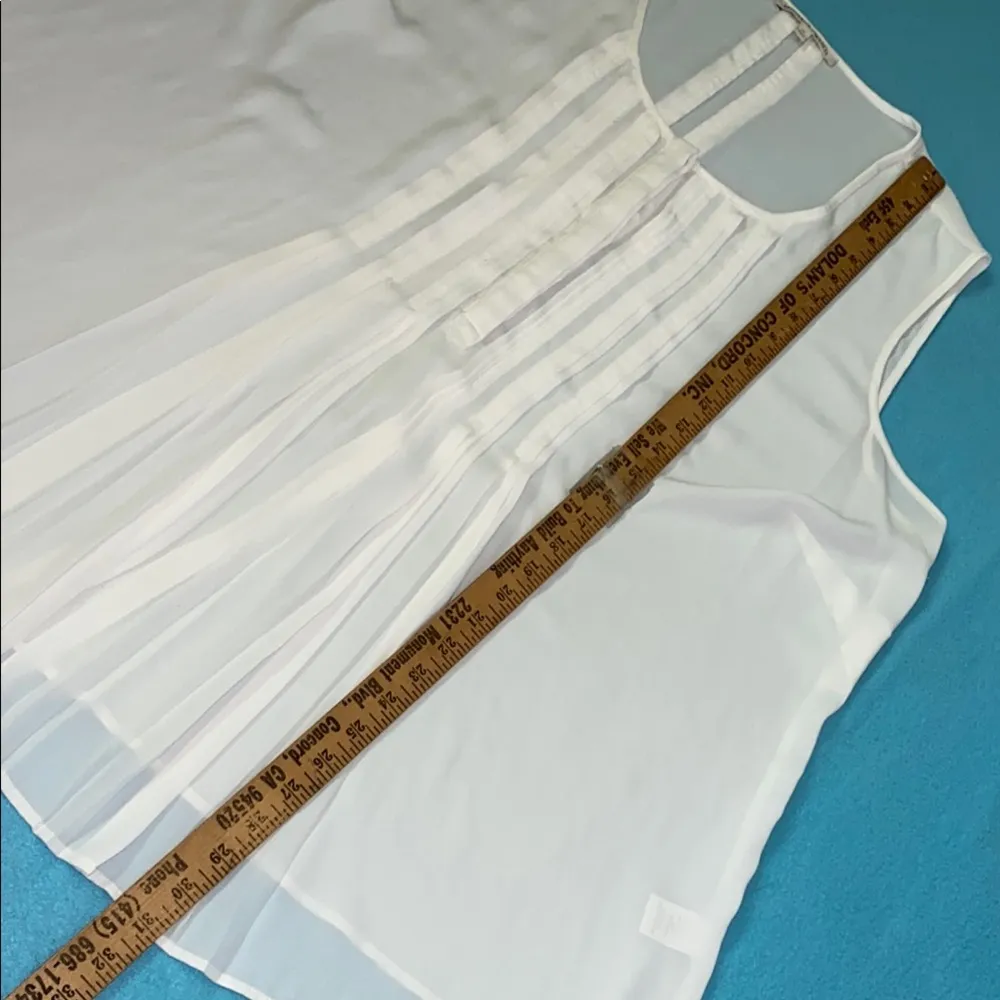 DANIEL RAINN pleated semi sheer sleeveless top hidden abalone buttons size 2X - Image 9