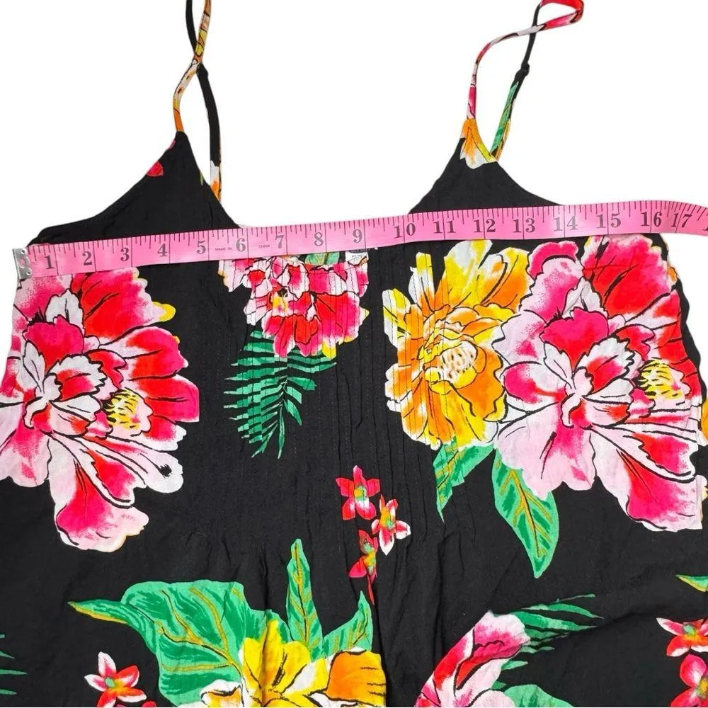 Old Navy  Black Floral Spaghetti  Thin Strap Lightweight  Top 
Sz M - Image 6
