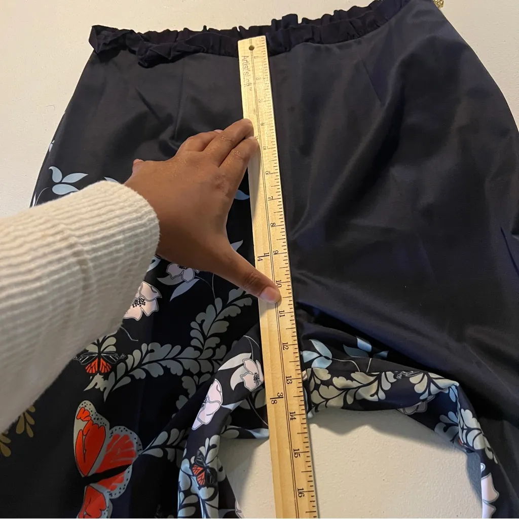 Ted Baker Navy Floral Butter Fly Print Ruffle High Waist Tapered Leg Pant Size 4 - Image 5