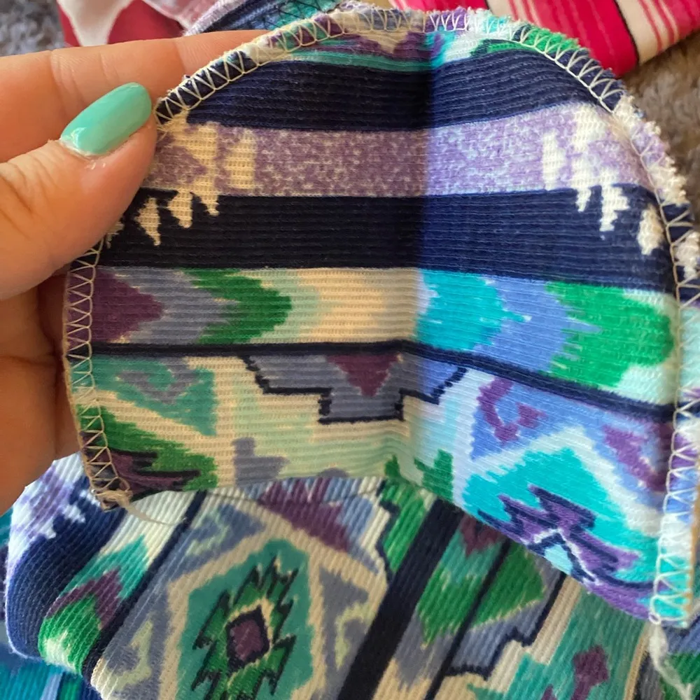 Vintage 90 Design Purple and Teal Aztec Print Boxy Top with Shoulder Pads, Med Blue - Image 7