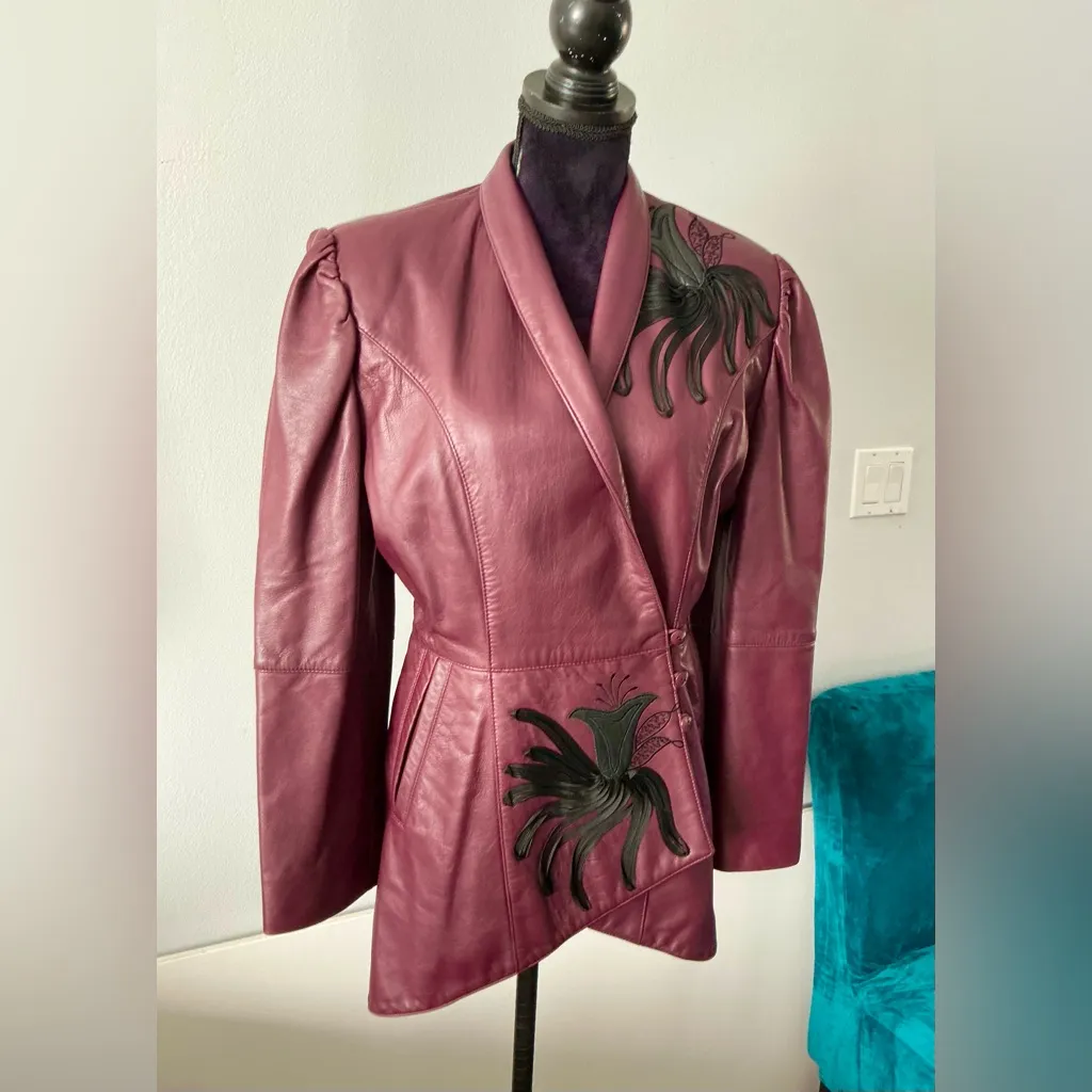 Dressy leather jacket 🌹🌹 Size M - Image 3