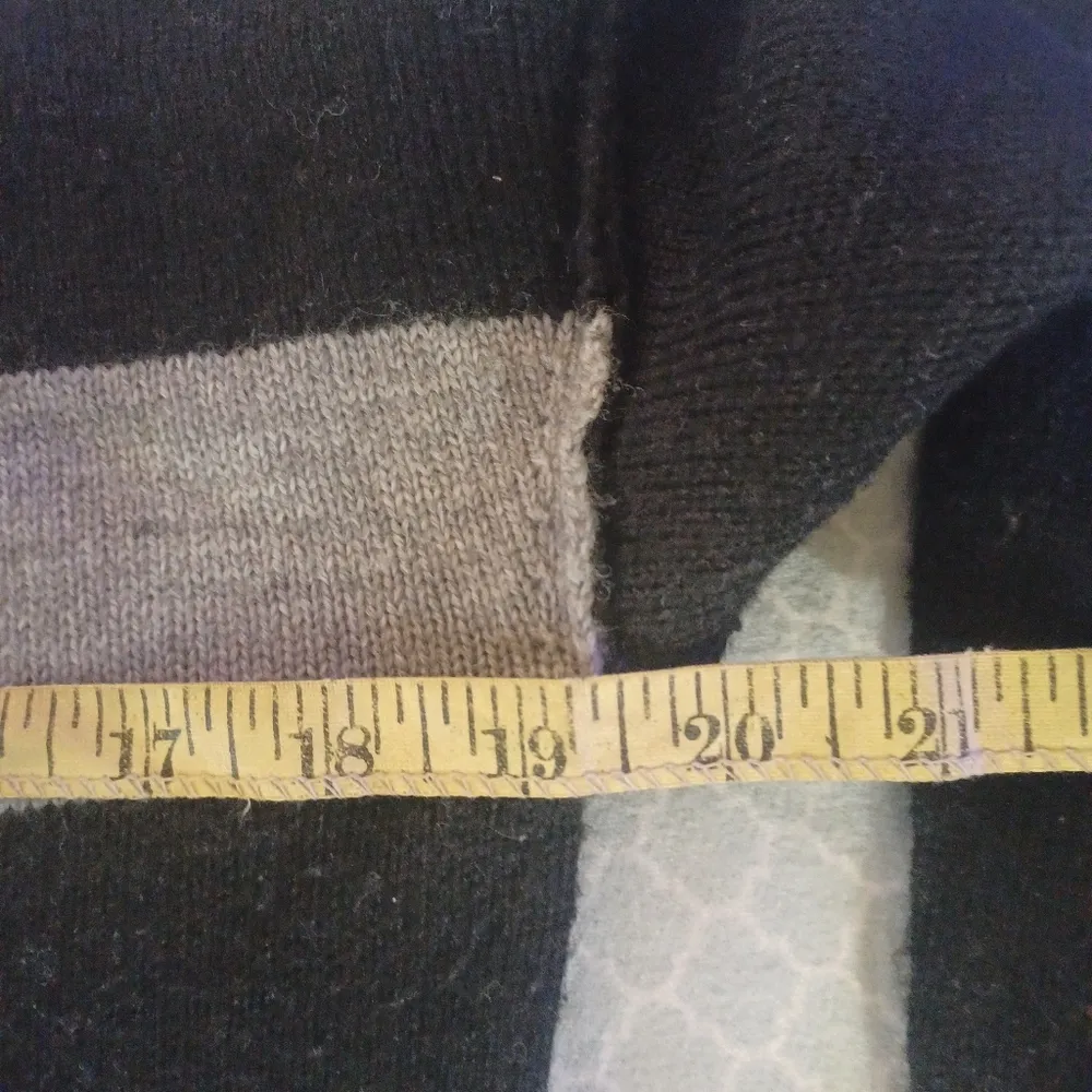 J Crew factory womens XS Alpaca blend grey black sweater lightweight Gray - Image 5