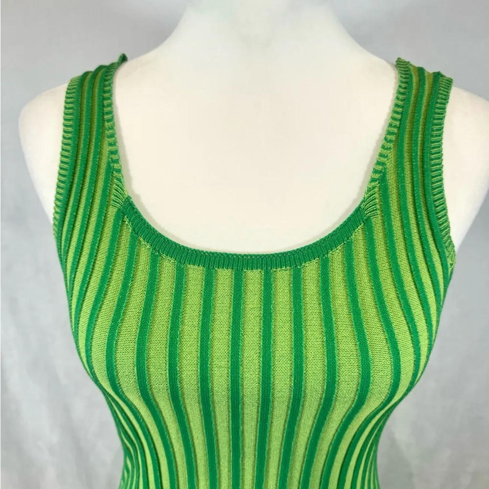PrettyLittleThing green two toned ribbed knit open back dress size XS - Image 5
