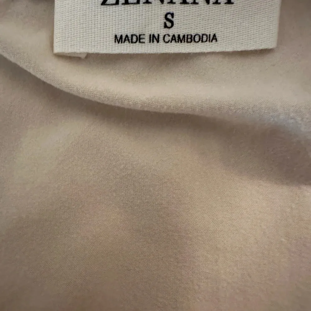 zenana faux wrap dress sand cream fit & flare pockets casual‎ surplice small - Image 7