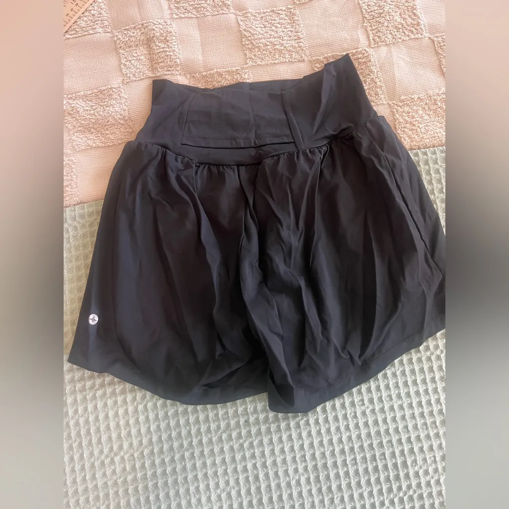 HALARA Shorts- Medium Long - Image 4