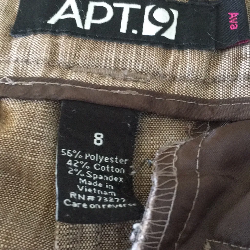 Apt. 9 FINAL MARKDOWN Ladies  capris 8 - Image 6
