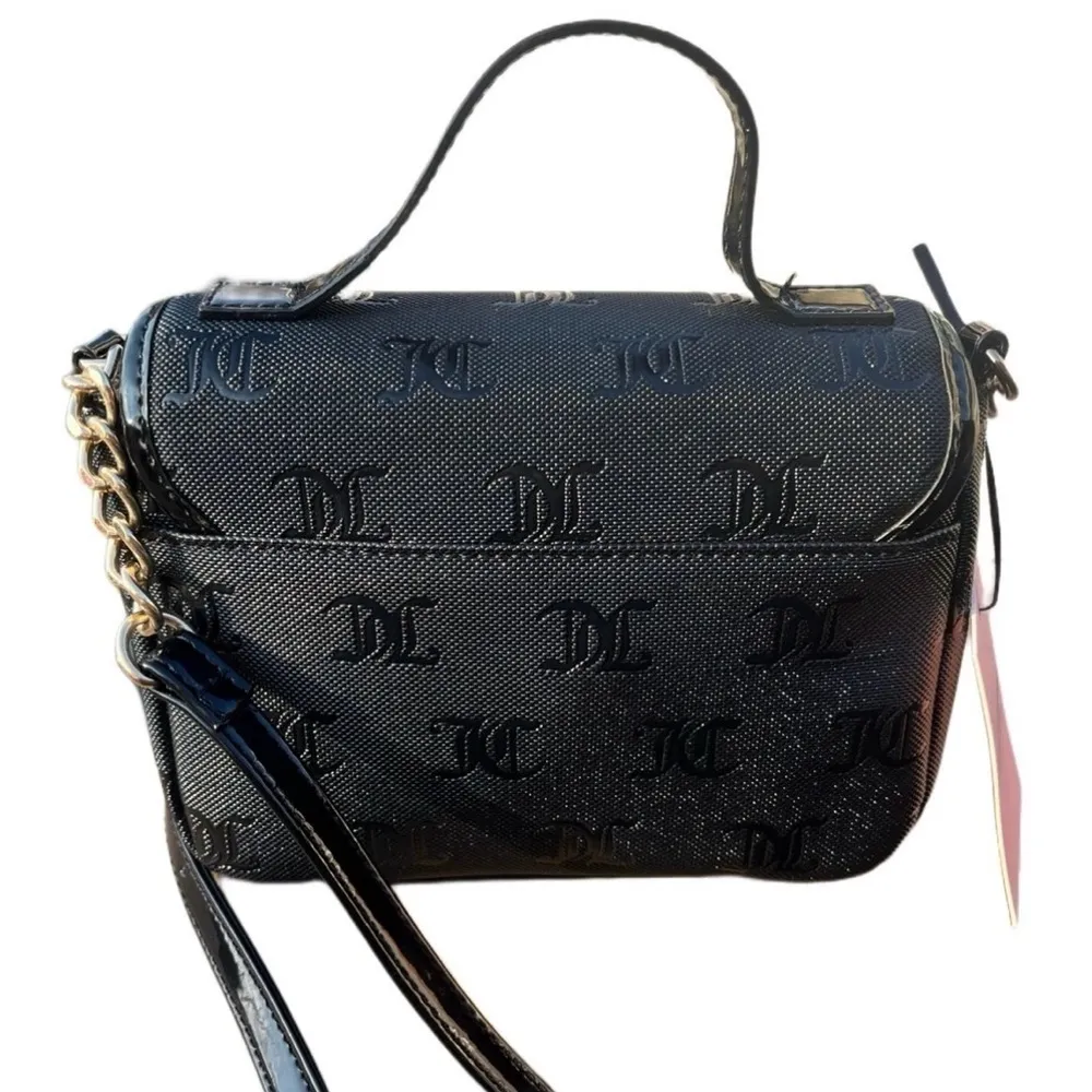Juicy Couture Liquorice Black Flap Crossbody Bag Gold Chain Strap NWT - Image 4