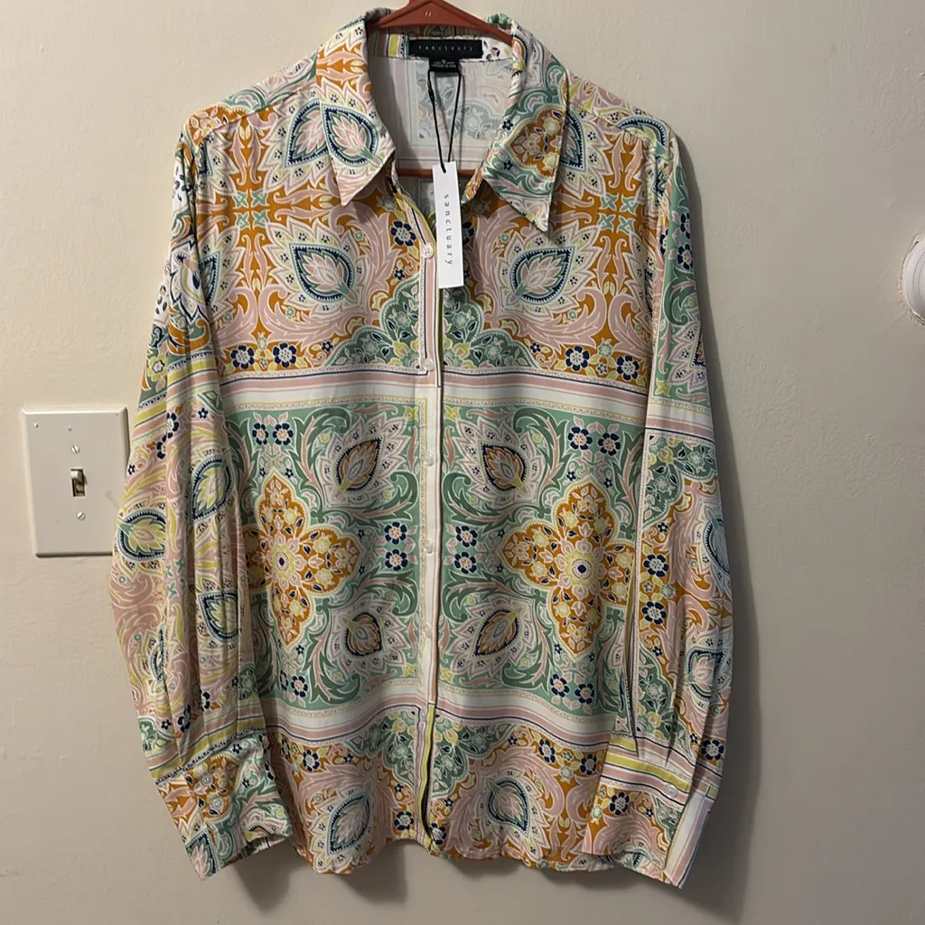 Sanctuary Cream and White Cropped Button Down Shirt - Image 3