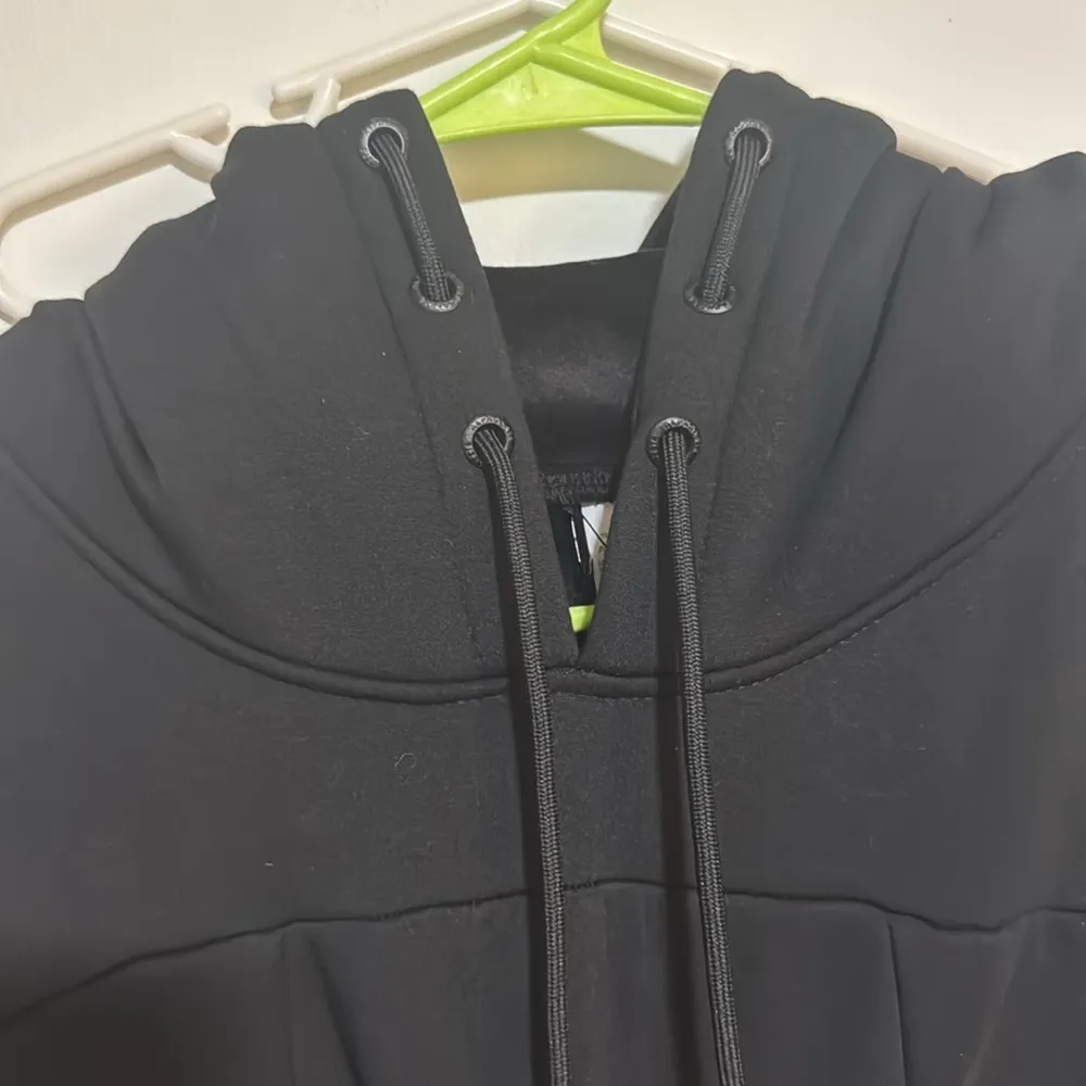 Alphalete  sweatshirt - Image 3