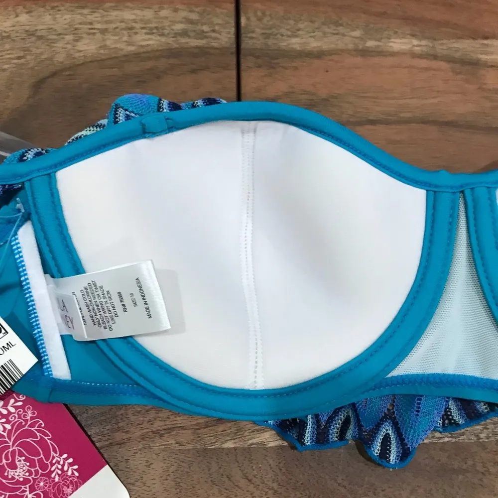 NWT Hula Honey Festival Dream Crochet Knit off the shoulder bikini top - Image 12