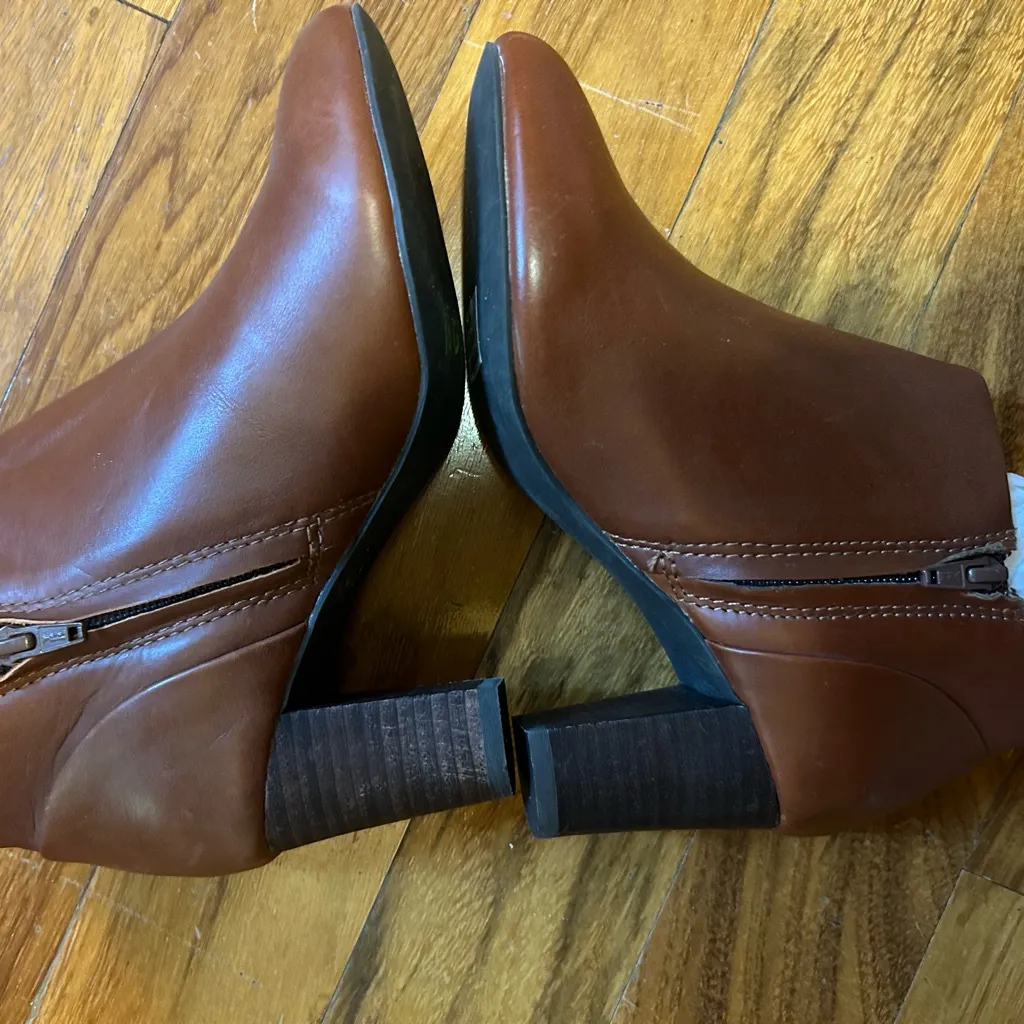 Leather booties from J. Jill size 6. NWOT. Brown - Image 8