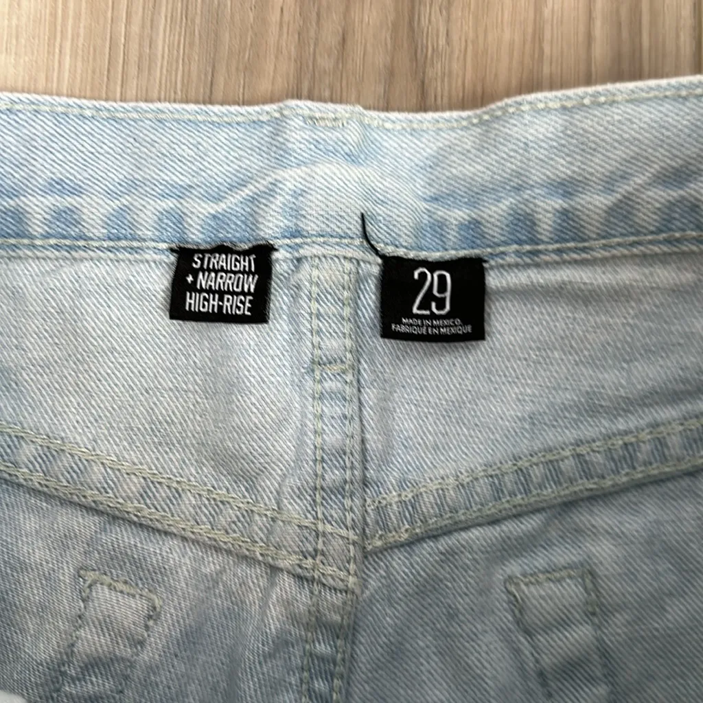 BDG straight narrow and high waisted jeans size 29 - Image 7
