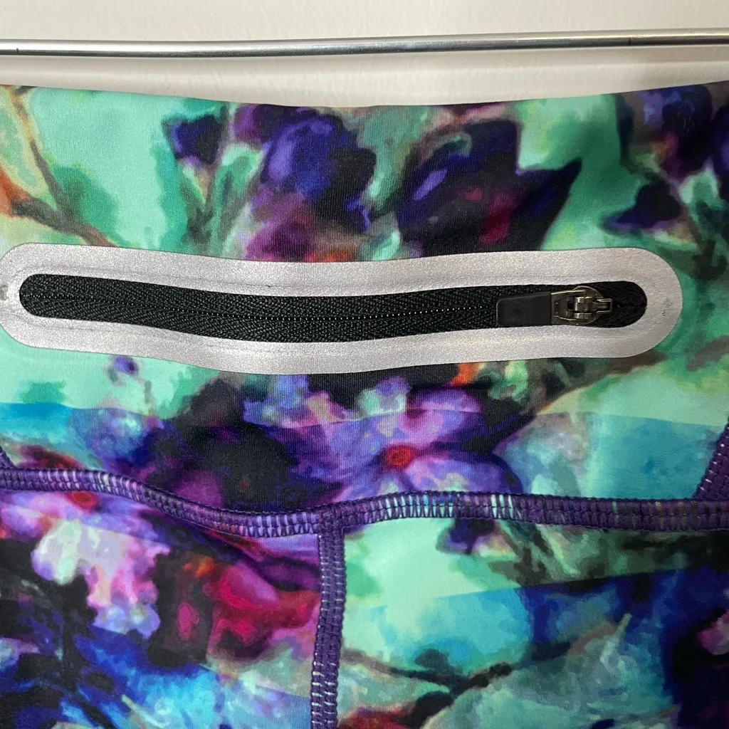 Athleta Women Small Floral Fade Sonar Athletic Crop Leggings Excellent Cond - Image 11