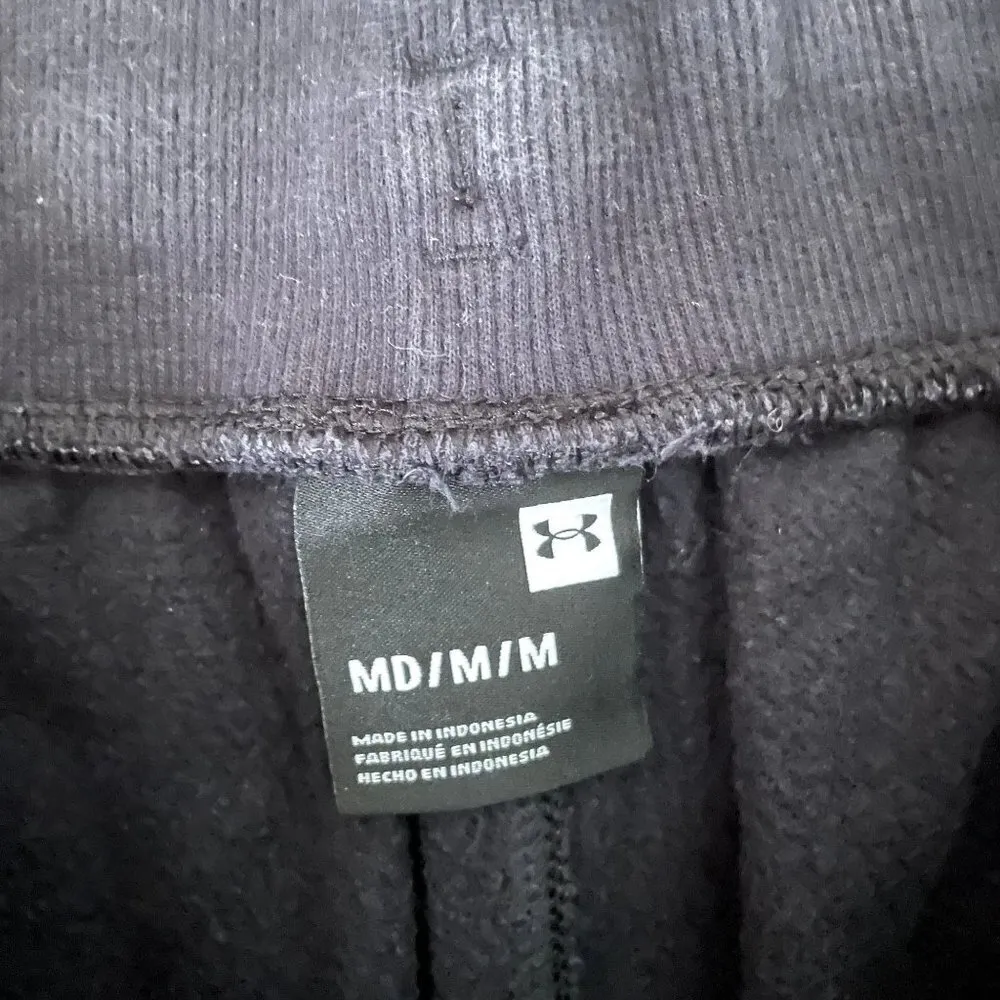 Underarmour black comfortable casual tracksuit sweatpants drawstring waist Size M - Image 3