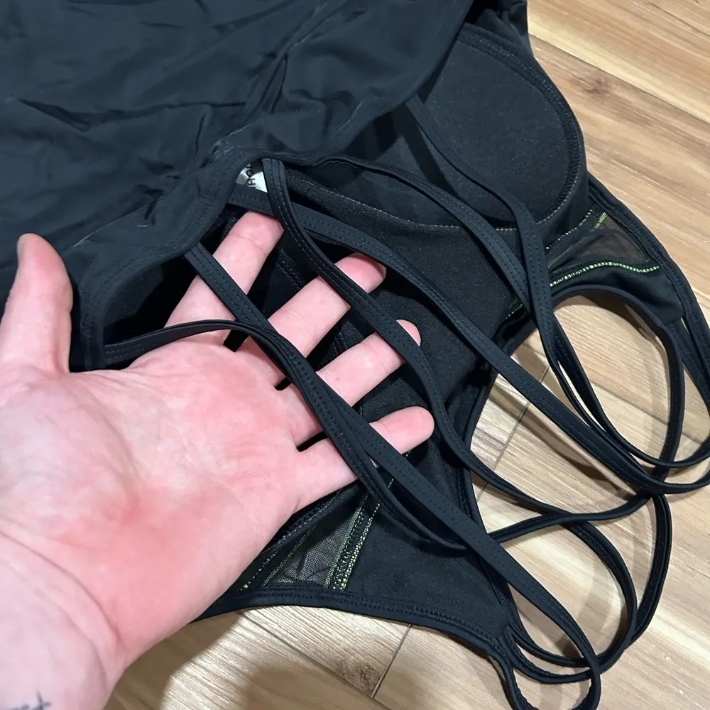 St. John’s Bay Tankini Activewear Tank Black Size 16 - Image 3