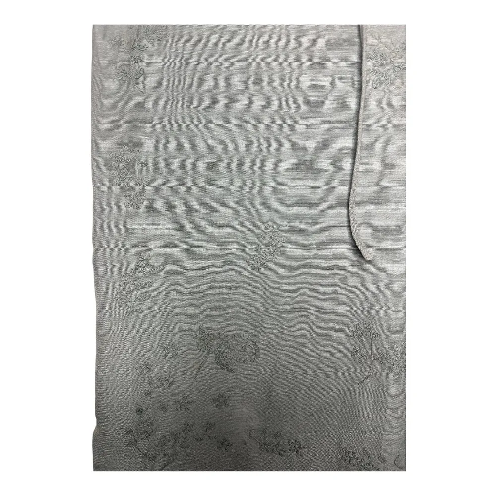 Gap Y2K Linen Mini Skirt with Needlepoint Floral Embroidery 7 - Image 3