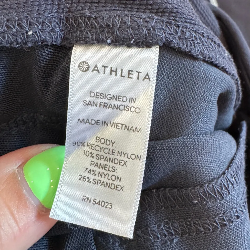 Athleta headlands hybrid cargo tights navy blue size 6 - Image 8