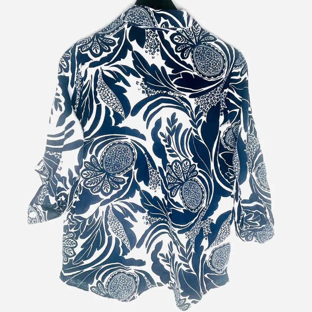 UNIQUE SPECTRUM Blue and White Blouse half button with collar cuff sleeves - Image 2