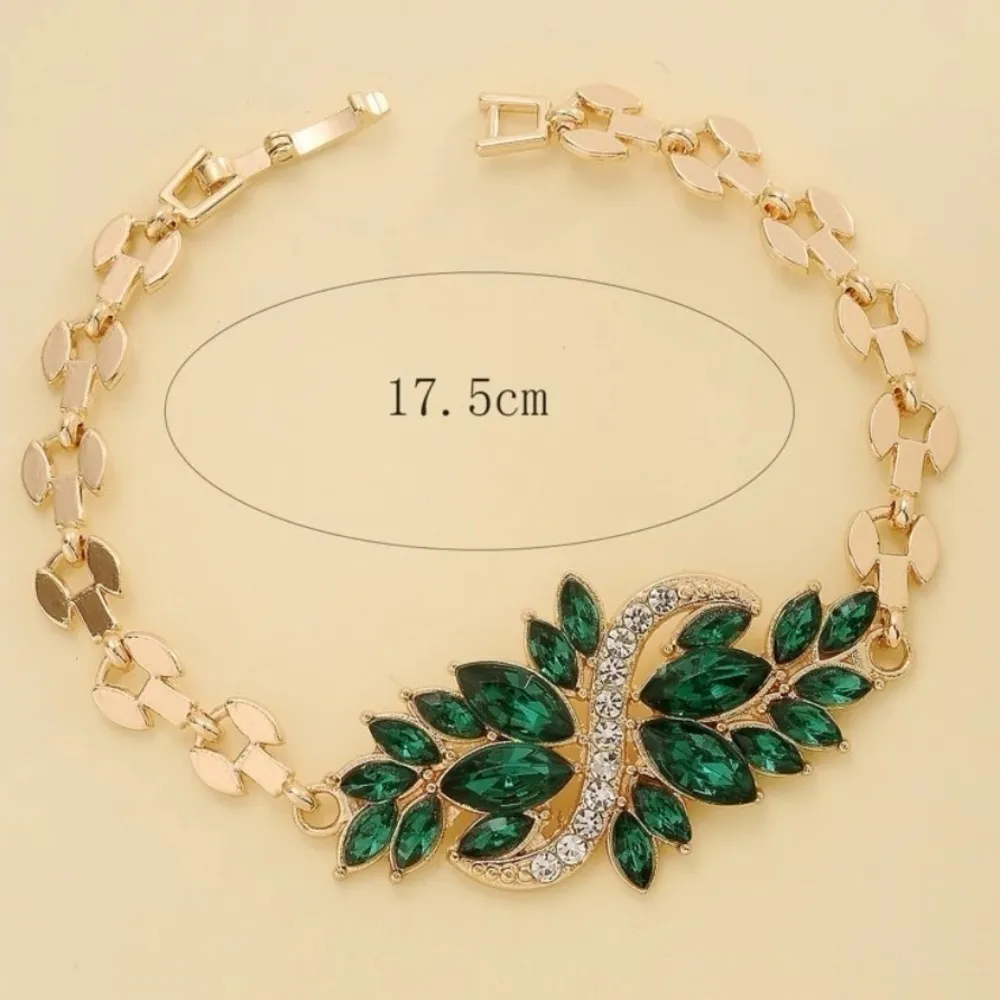 💚 18k Gold Tone green rhinestones bracelet 💚 - Image 4