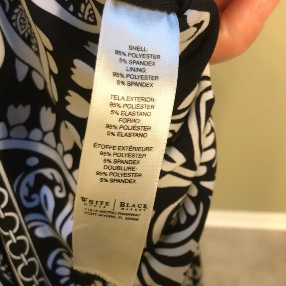 White House Black Market Women’s Floral and Chain Patterned Keyhole Maxi Dress - Image 11