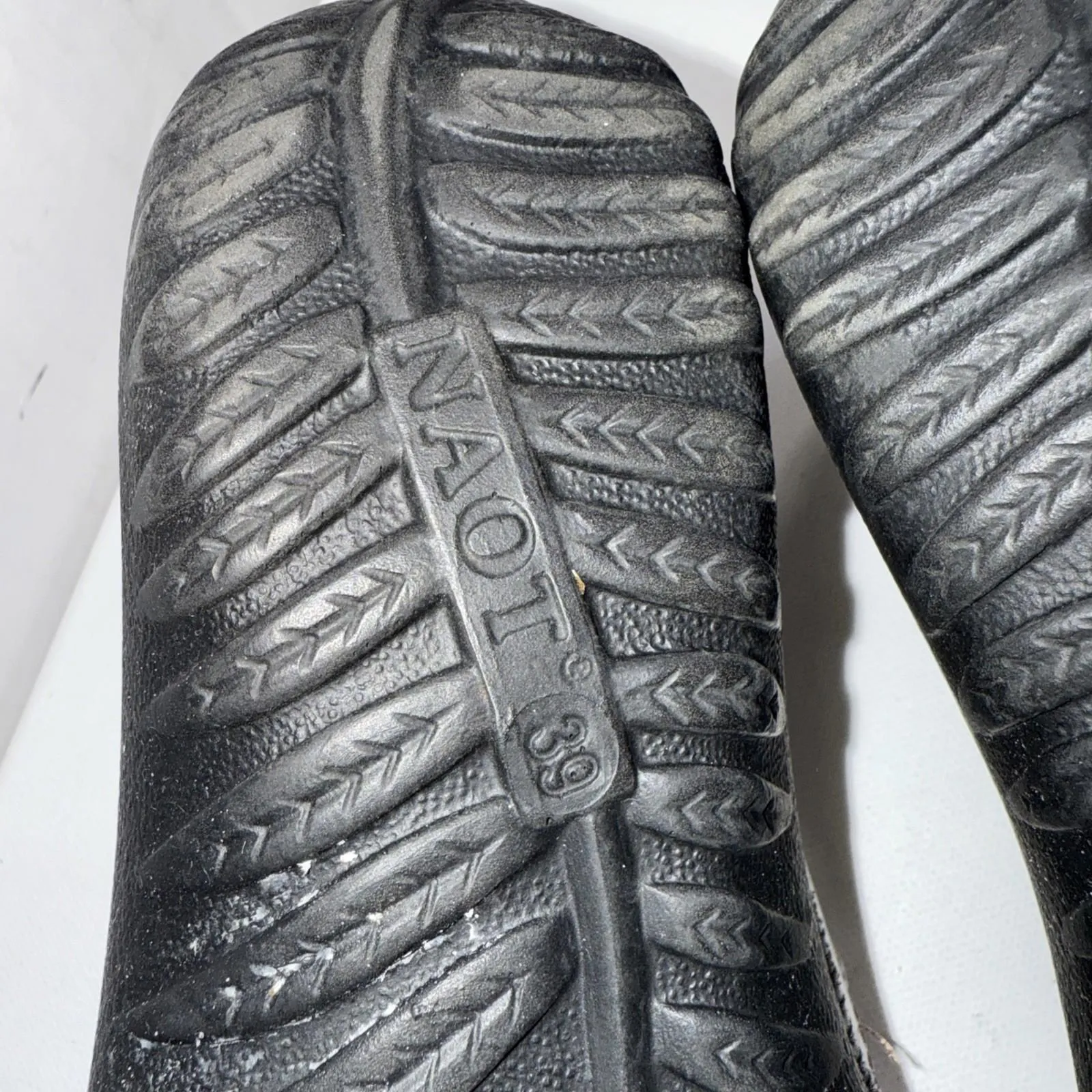 Naot Kirei Mary Jane Beige Metallic Minimalist Suede Leather Shoes Flats 39 Size 8 - Image 6