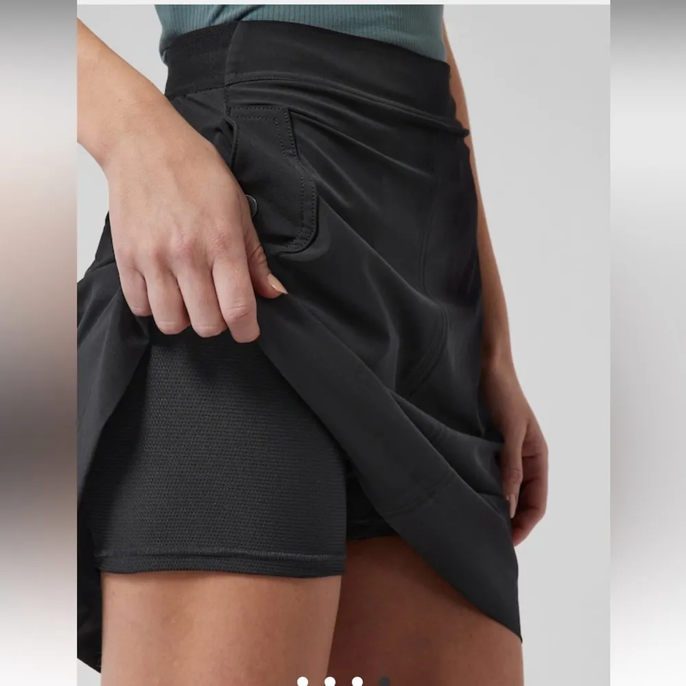 Athleta NWT  VIENNA CARGO SKORT - Image 4