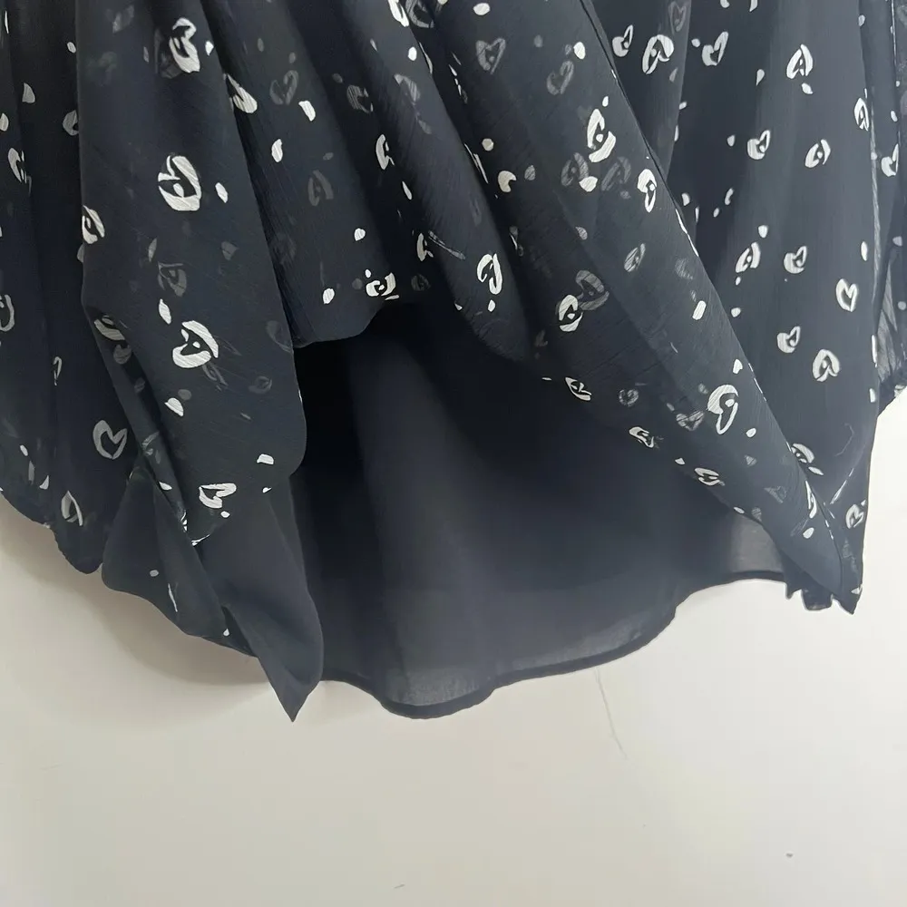 Evri Heart Novelty Print Smocked Neckline Keyhole Back Flowy Loose Blouse Top Size XL - Image 4