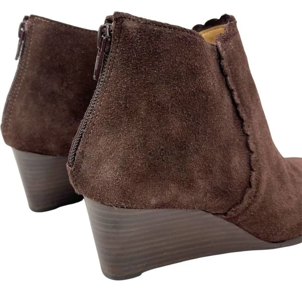 Jack Rogers Wedge Ankle Bootie Emery Dark Espresso Scalloped Trim Suede Size 6 - Image 4