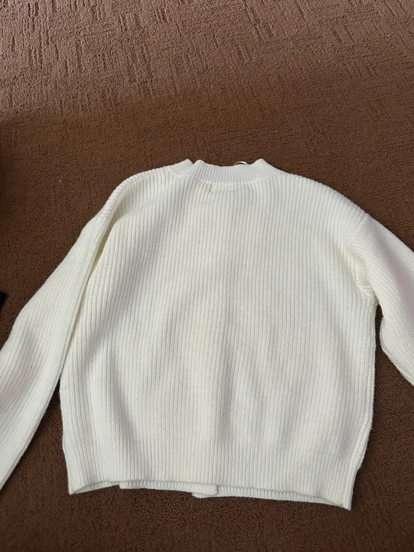 White Cardigan Size M - Image 2