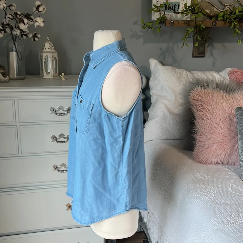 Denim Shirt Summer Beach Button Down Front Chaps Womens Small - Image 5