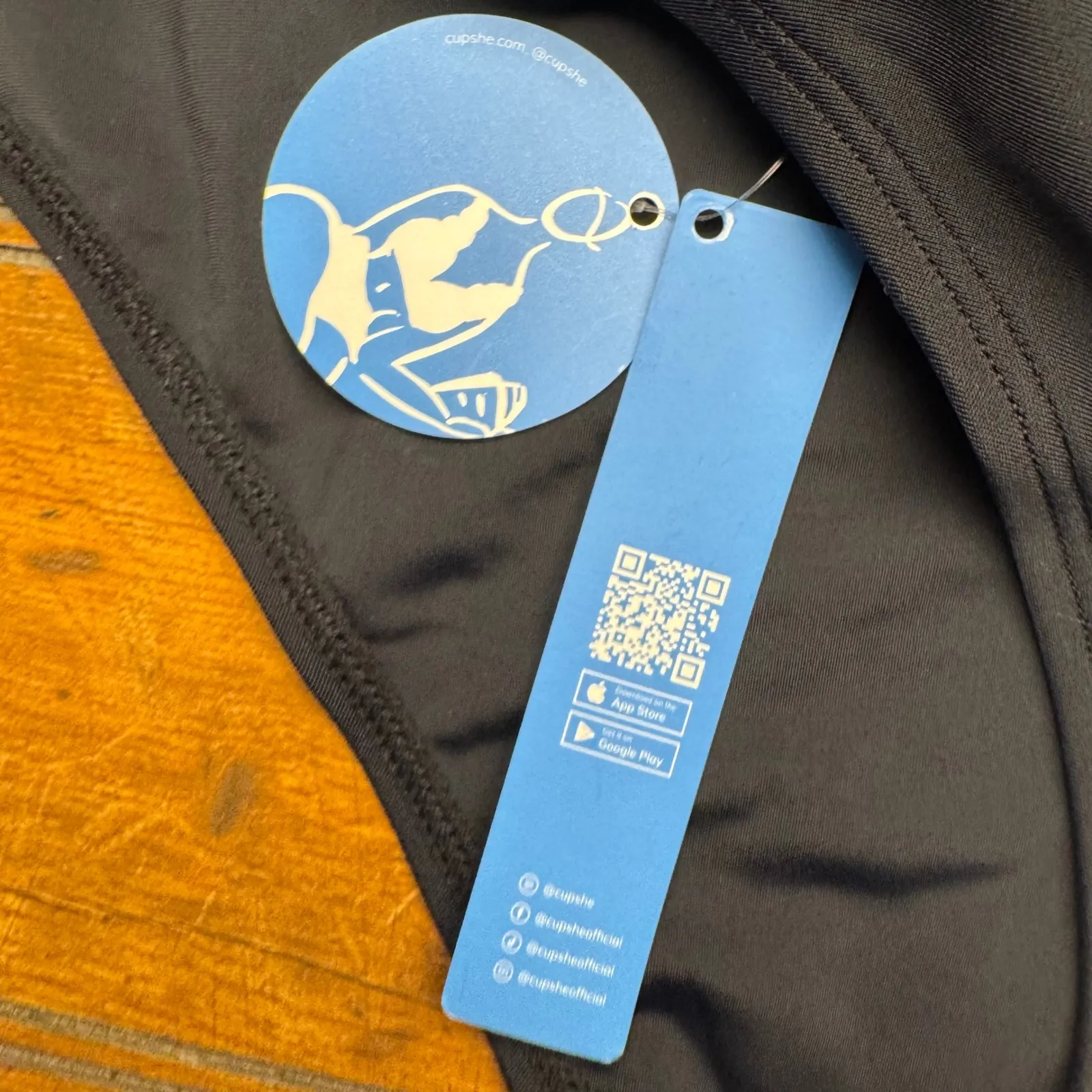 CUPSHEn Two Tone Halter Neck High Waist Bikini Set Green Black Size XL - Image 2