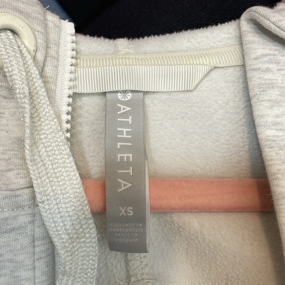 Athleta Triumph Long Hoodie Jacket, Fog Grey Heather - Image 7