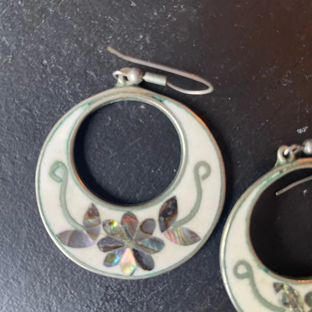 Floral‎ Abalone Hoop Earrings made in Mexico Silver - Image 2