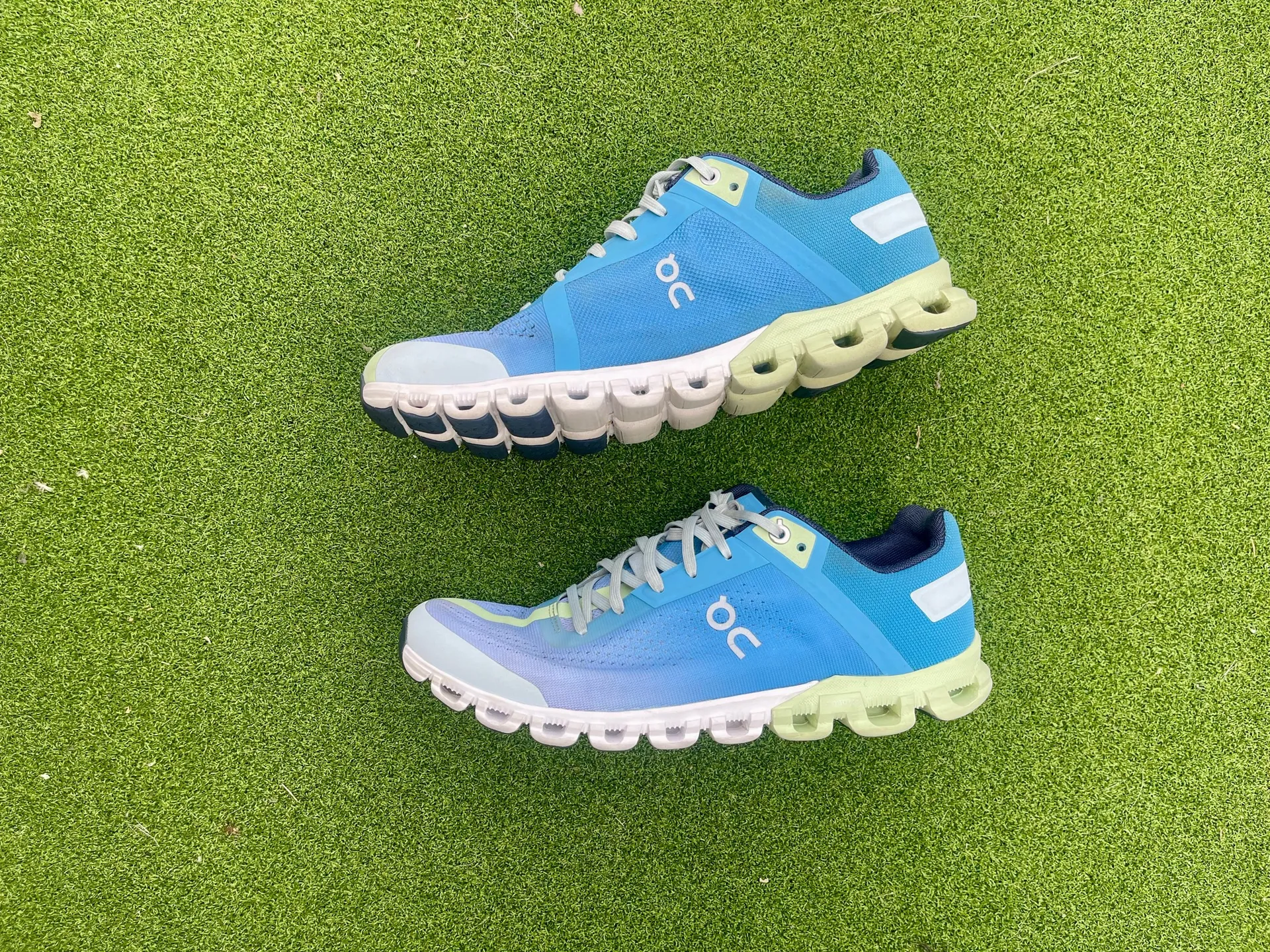 CLOUDFLOW WOMENS BLUE/LIME FIRM COMFORTABLE ZERO-GRAVITY RUNNING SHOES SIZE 9W - Image 2