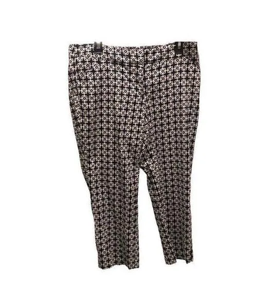 Shelli Segal Laundry Geometric black and white print ankle pants size 12 - Image 2