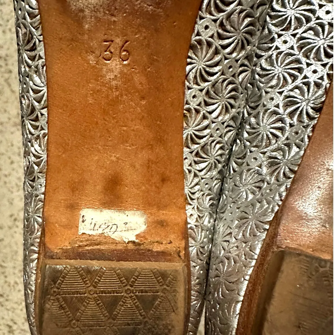 Vintage Chloe silver metallic pointed ballet bow flats size 36 fit like US 6.5 - Image 10