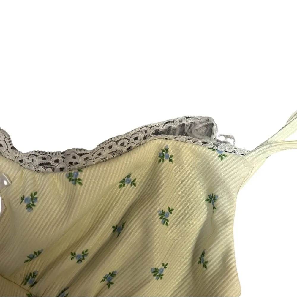 Princess Polly Floral Mini Dress sz 4 - Image 2