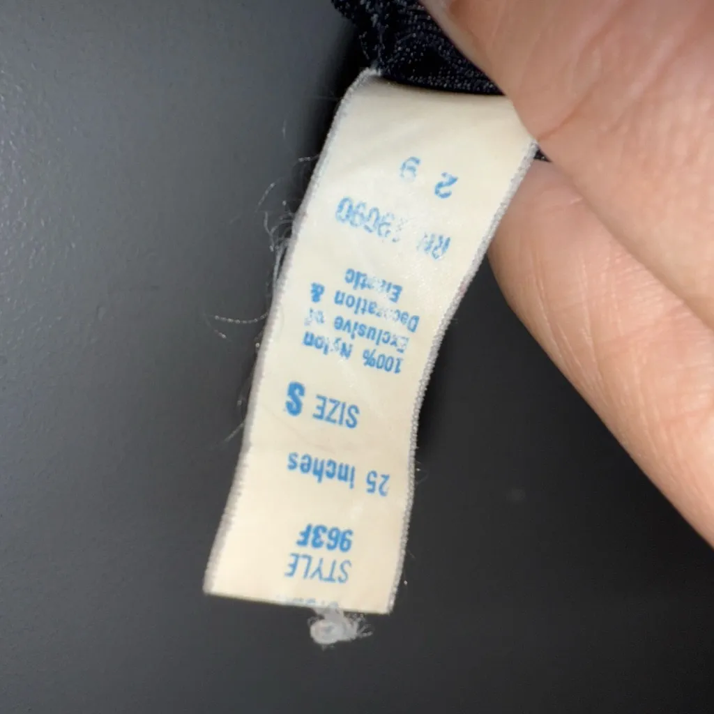 Vintage Olga Black‎ Nylon Slip Skirt Lace Trim Knee Length Small Black - Image 5