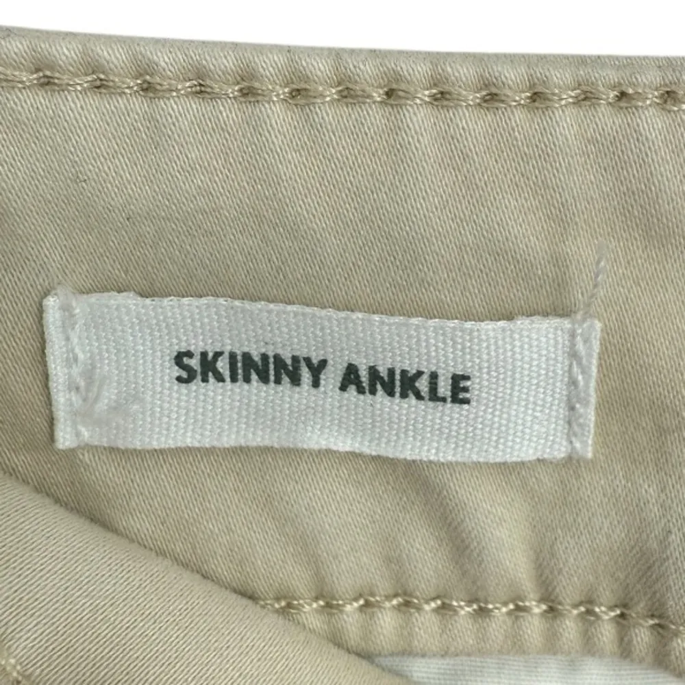 NWT LOFT Women’s 2023 Mid Rise Skinny Ankle Pants Light‎ Khaki Size 4 Preppy - Image 4