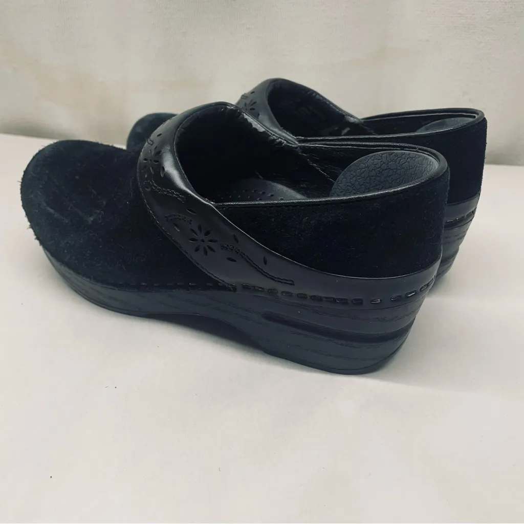 Dansko  Black Suede Clogs EU 36 / Women’s 5.5 - 6 - Image 3