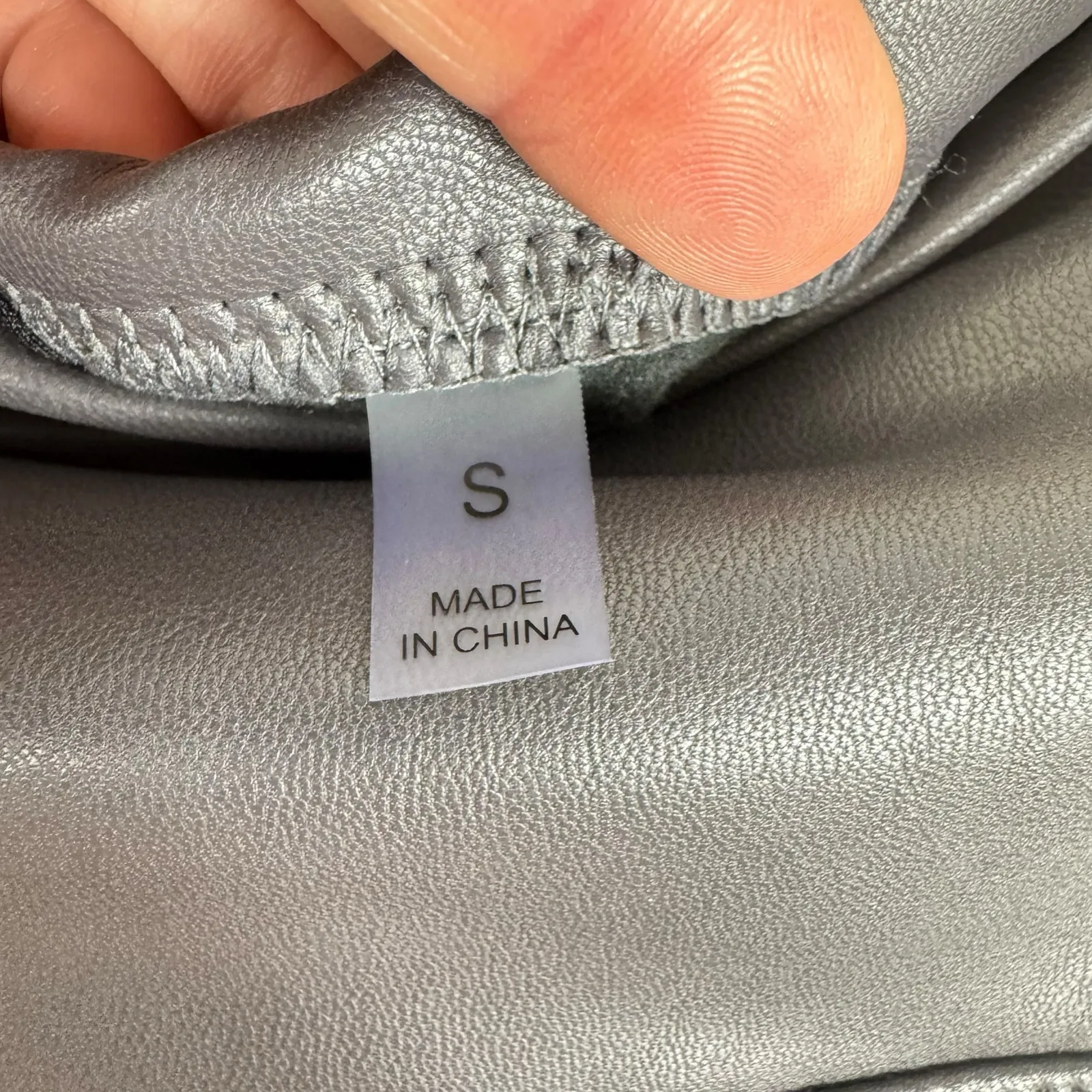 Bagatelle Collection Gray Pleather Skinny Pants Small - Image 4