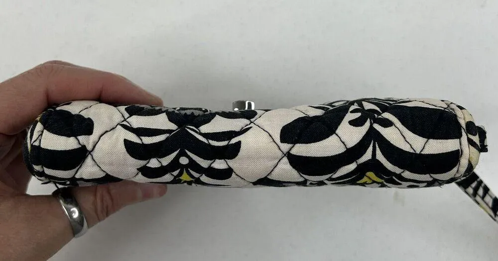 Vera Bradley Fanfare Your Turn Lock Smartphone Wristlet Wallet 13945-156 Quilted - Image 8