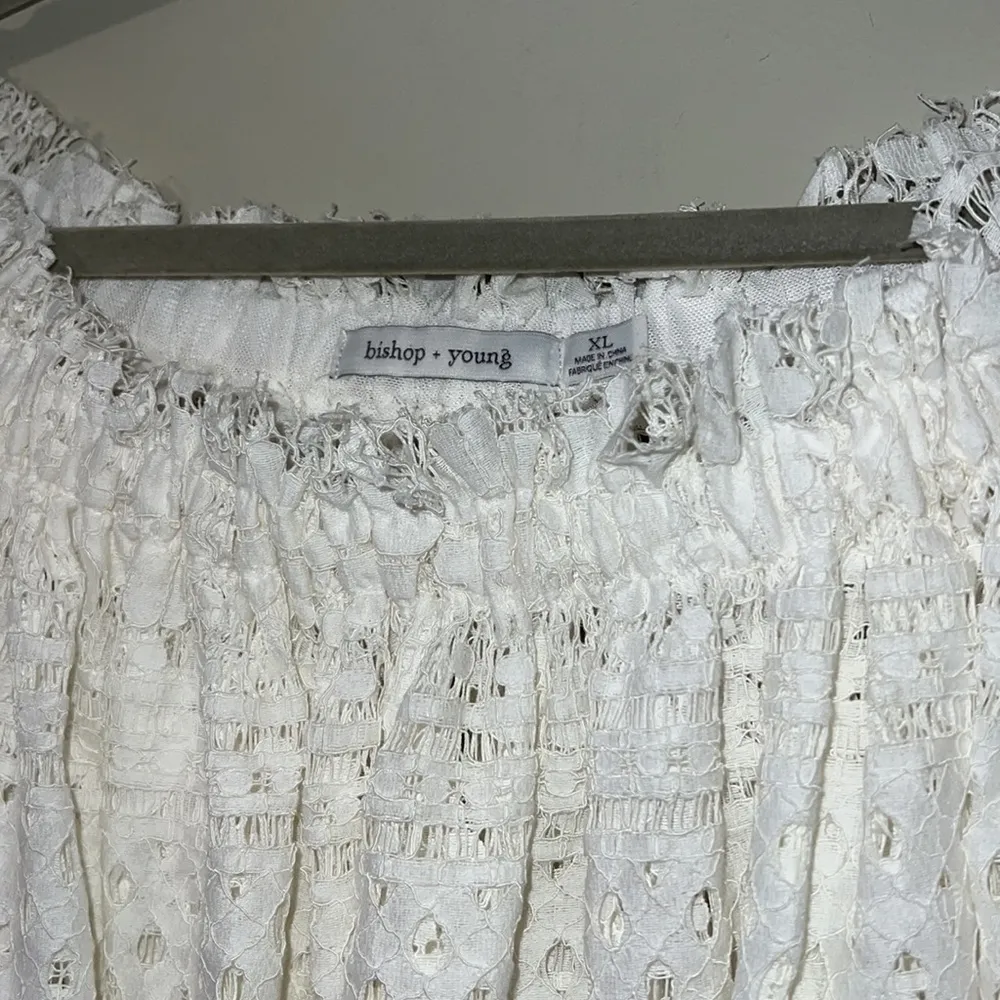 Bishop + Young women’s size XL off shoulder lace white top dressy wedding wear - Image 2