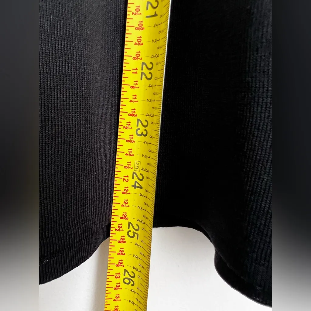 Exclusively Misook black sleeveless top rhinestone flower XL - Image 5