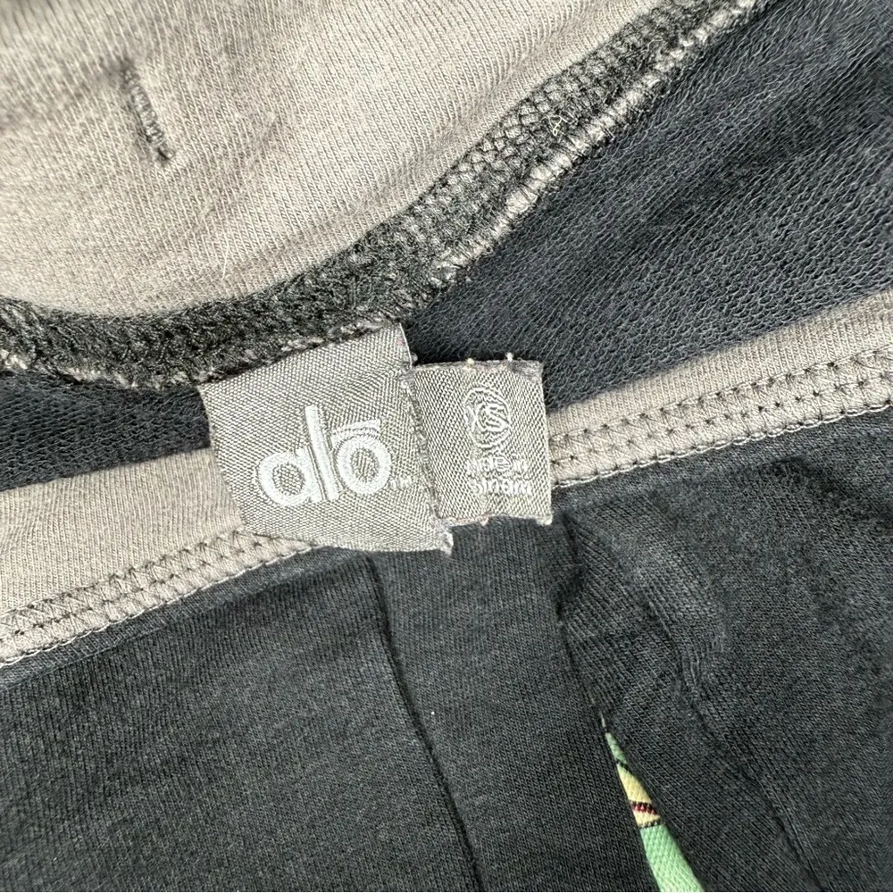 Cropped Lightweight Joggers Size XS  Athleisure - Image 3