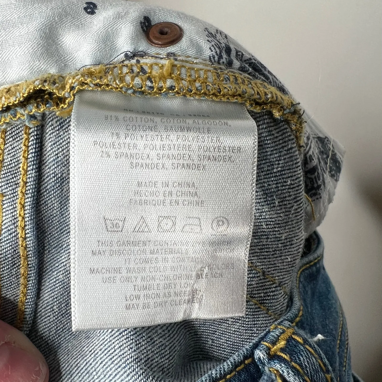 Pilcro Anthropologie Slim Straight Raw Hem Jeans Size 26 - Image 7